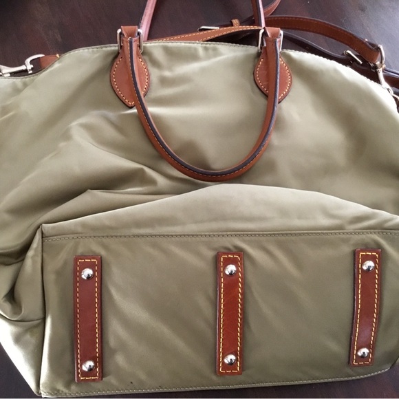 Tan nylon sachel - Picture 4 of 5